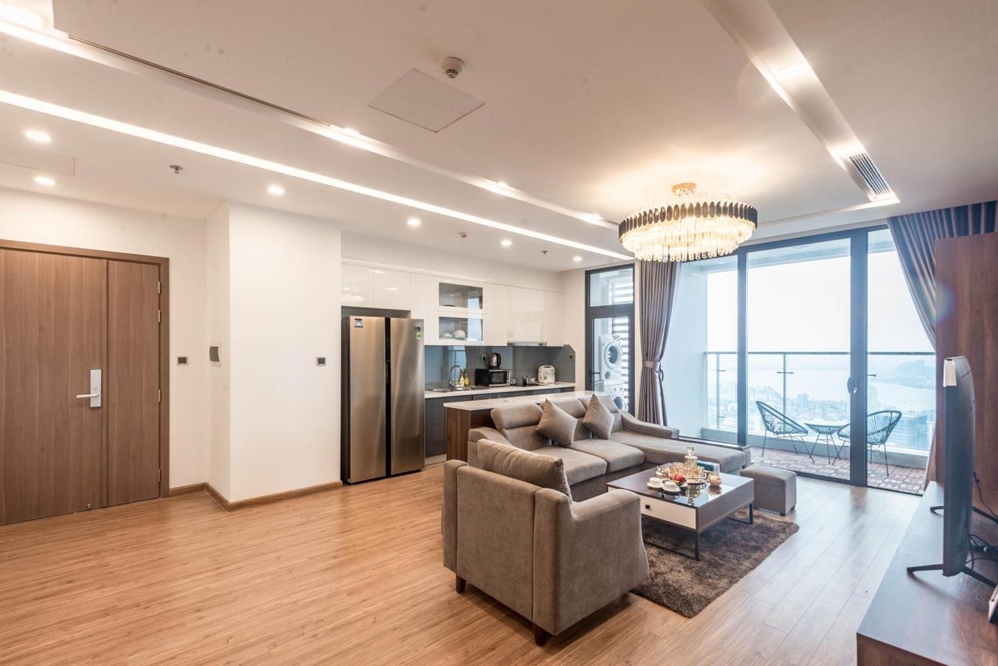 Luxury Serviced Apartment Vinhomes Metropolis Premium 하노이 외부 사진