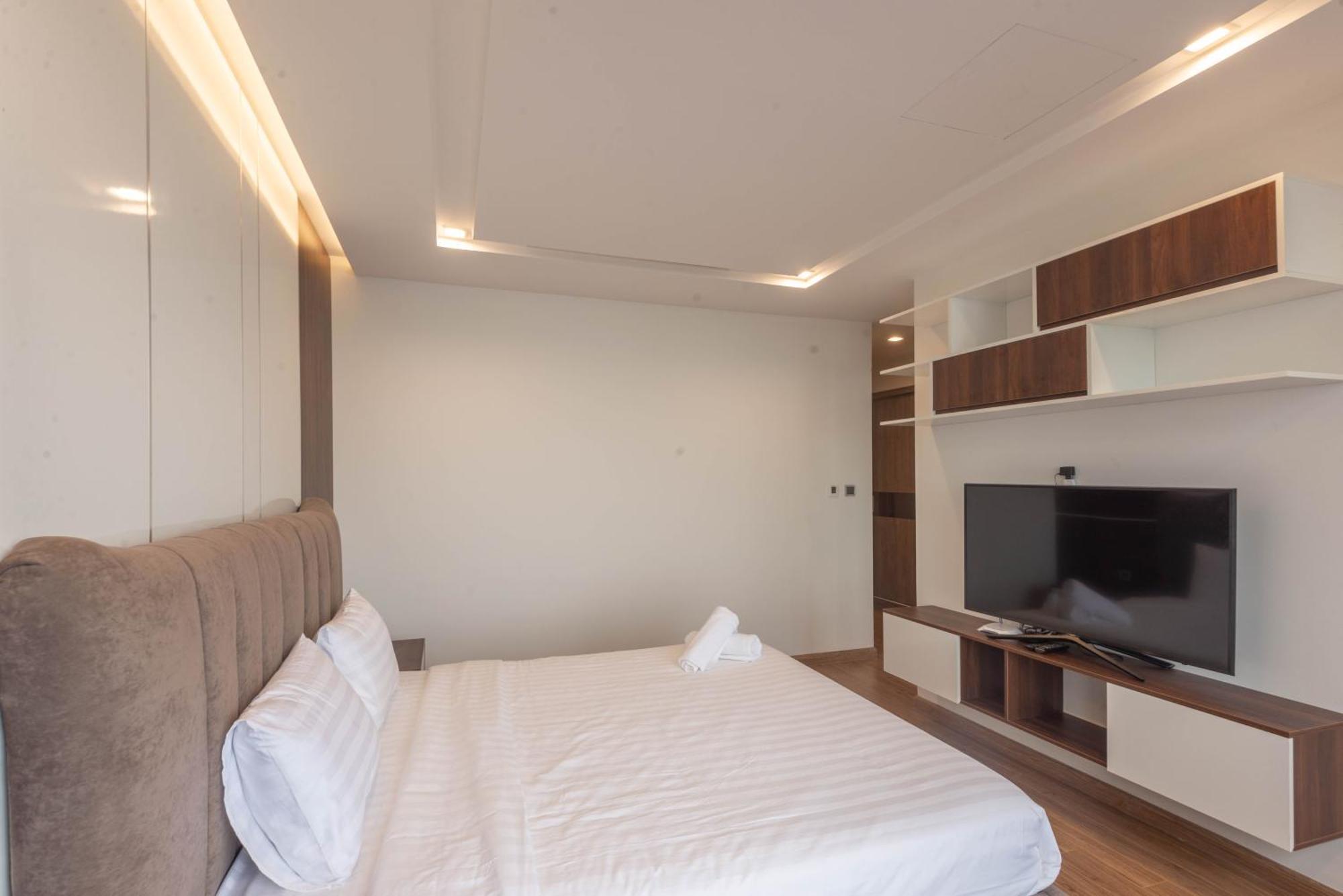 Luxury Serviced Apartment Vinhomes Metropolis Premium 하노이 외부 사진
