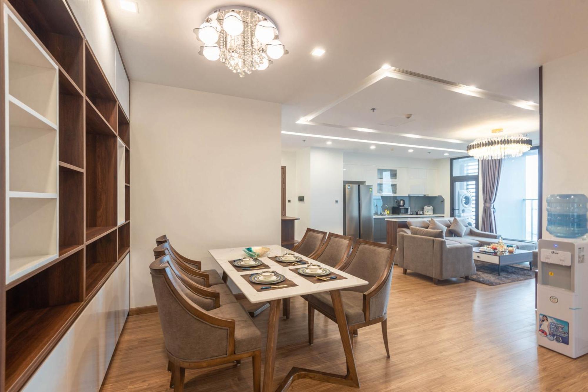 Luxury Serviced Apartment Vinhomes Metropolis Premium 하노이 외부 사진
