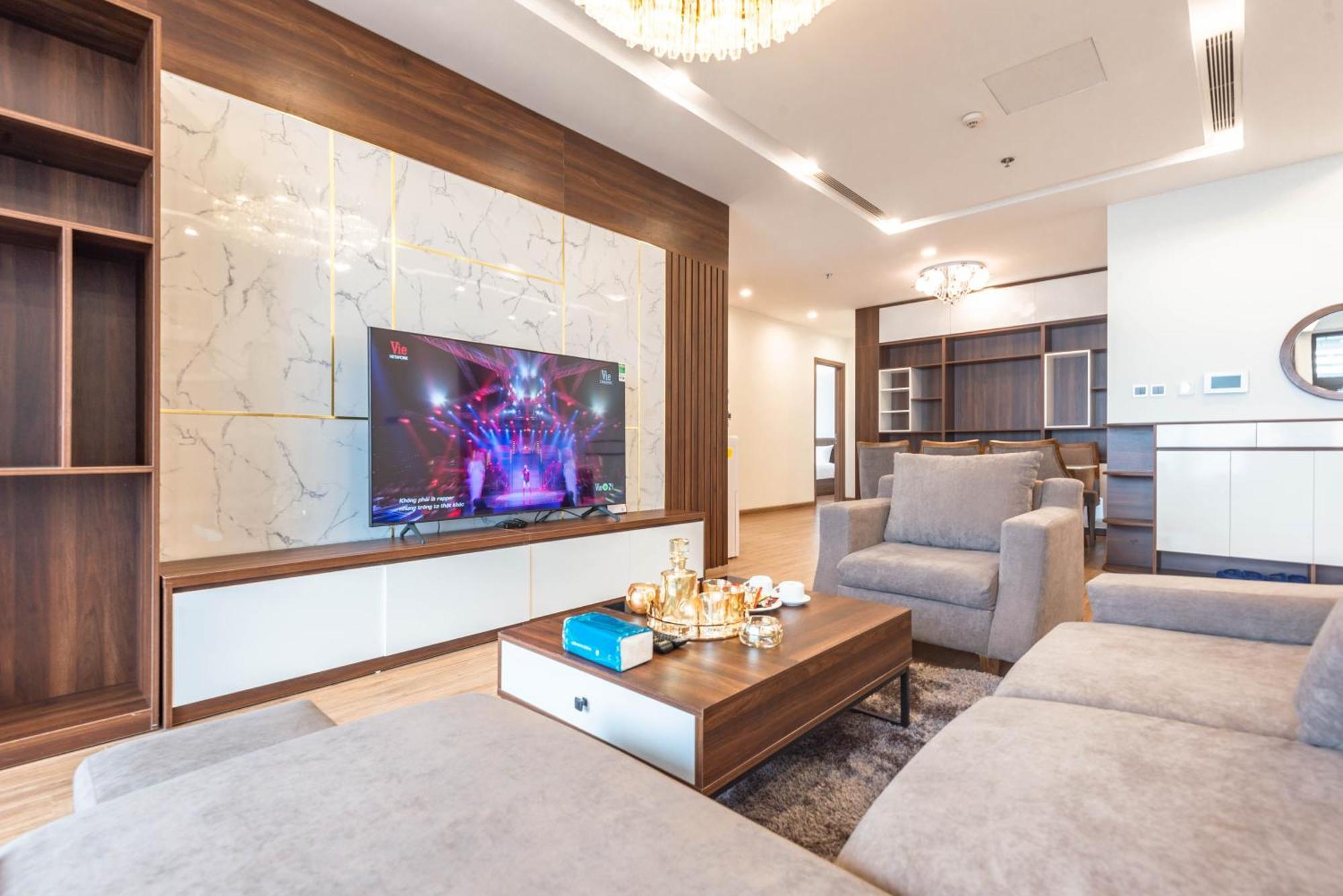 Luxury Serviced Apartment Vinhomes Metropolis Premium 하노이 외부 사진