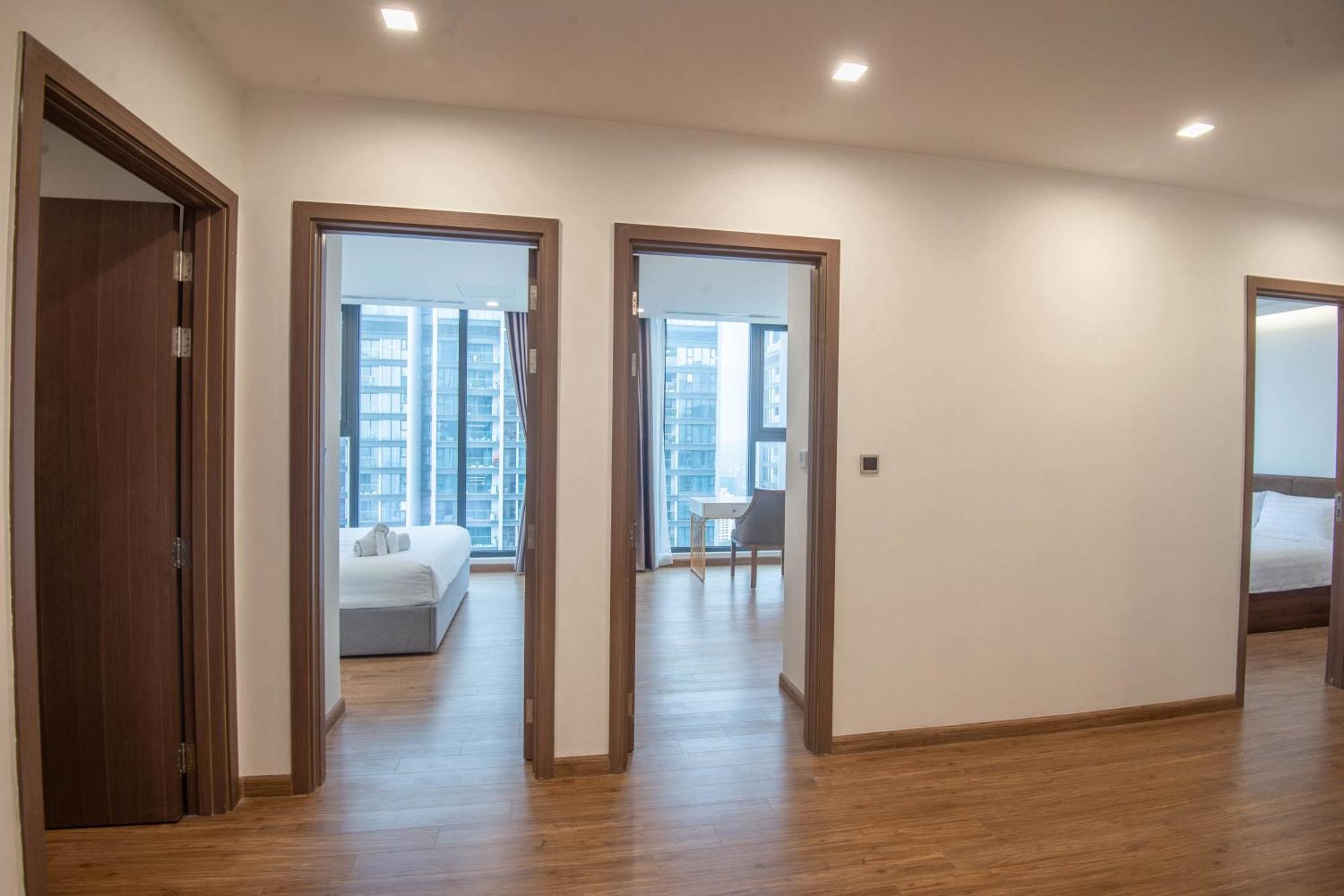 Luxury Serviced Apartment Vinhomes Metropolis Premium 하노이 외부 사진